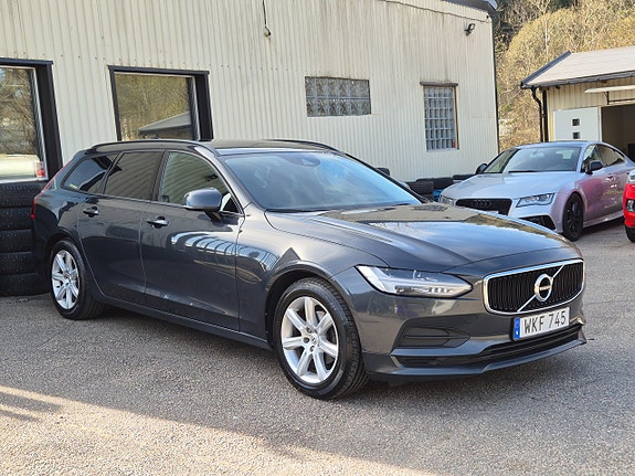 Volvo V90 16 of 27
