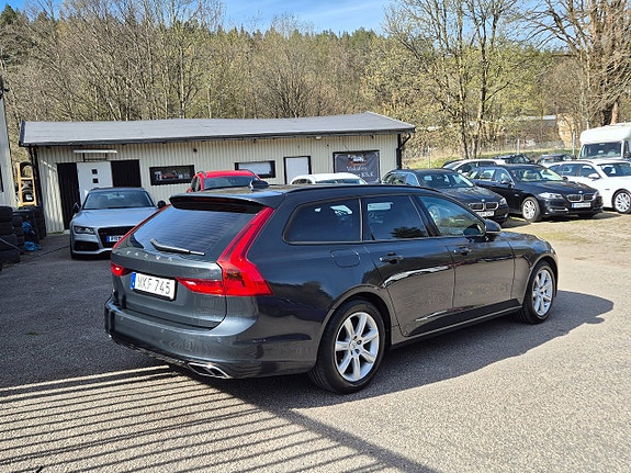 Volvo V90 15 of 27