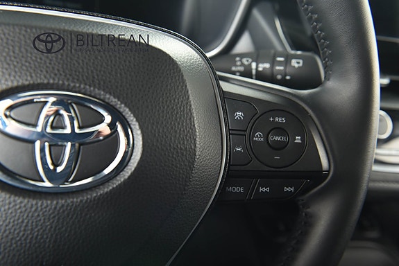 Toyota Corolla 12 of 15