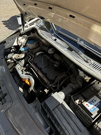 Volkswagen Caddy 6 of 8