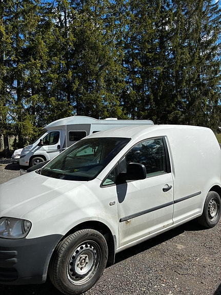 Volkswagen Caddy 2 of 8
