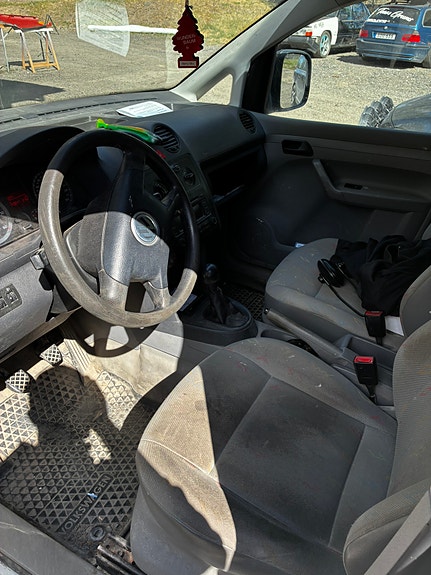 Volkswagen Caddy 5 of 8