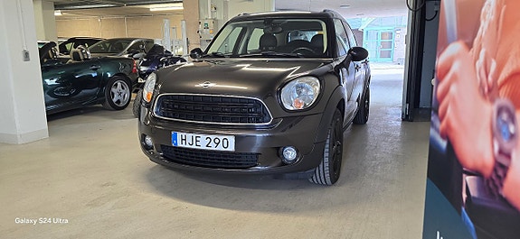 MINI Countryman Cooper 2 of 5