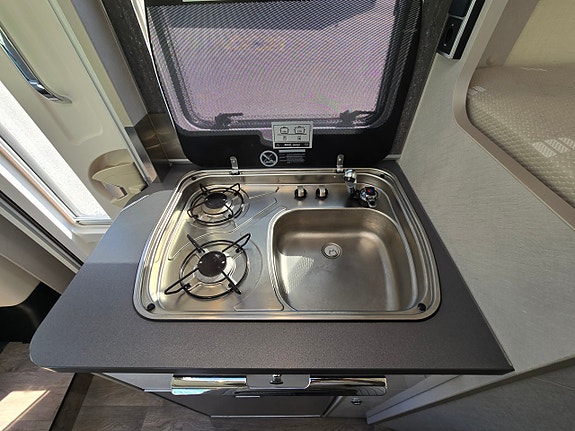Hymer Exsis-t 374 13 of 16