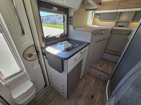 Hymer Exsis-t 374 7 of 16