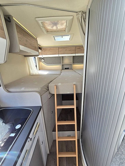 Hymer Exsis-t 374 12 of 16