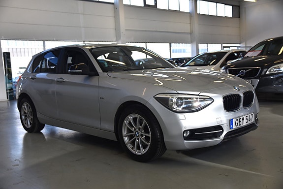BMW 118d 2 of 5