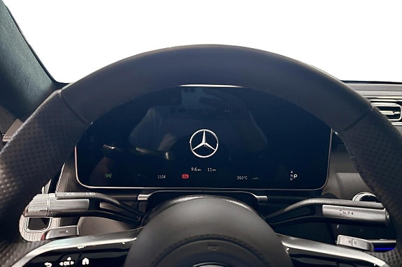 Mercedes-Benz S580 7 of 11