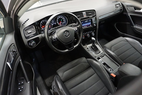 Volkswagen Golf I 15 of 27
