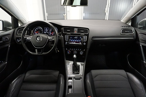Volkswagen Golf I 2 of 5