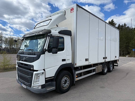 Volvo FM 370 6x2*4 skåp/ lyft/ öppningsbarsida