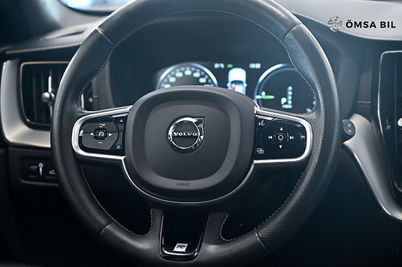 Volvo XC60 12 of 27