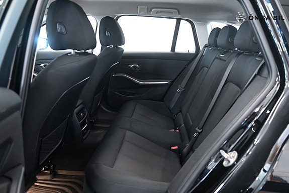 BMW 330e 8 of 16