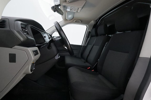 Volkswagen Transporter 11 of 23