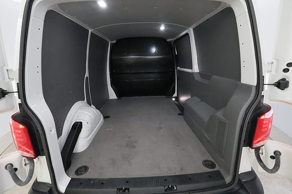 Volkswagen Transporter 8 of 23