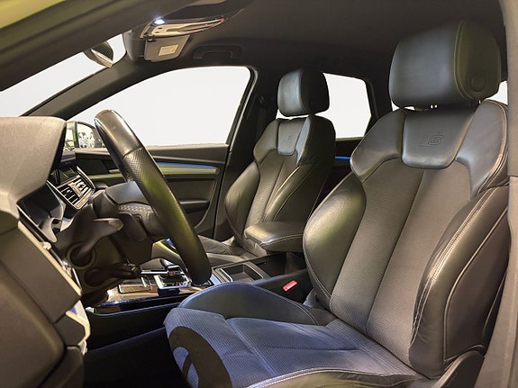 Audi SQ5 9 of 26