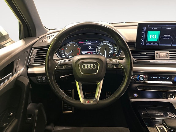 Audi SQ5 13 of 26