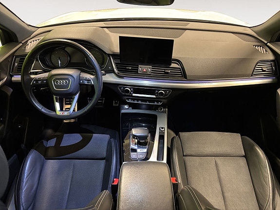 Audi SQ5 10 of 26