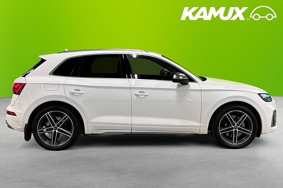 Audi SQ5 2 of 26