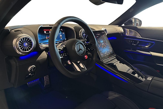 Mercedes-Benz SL63 6 of 12