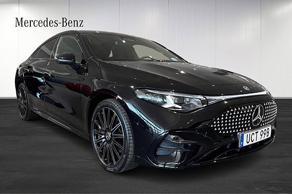 Mercedes-Benz CLA350 2 of 5