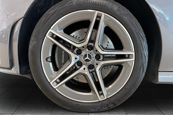 Mercedes-Benz CLA250 e 8 of 16