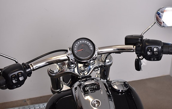 Harley-Davidson Breakout SPARA 25 200:- / OMG LEVERANS 16 of 16