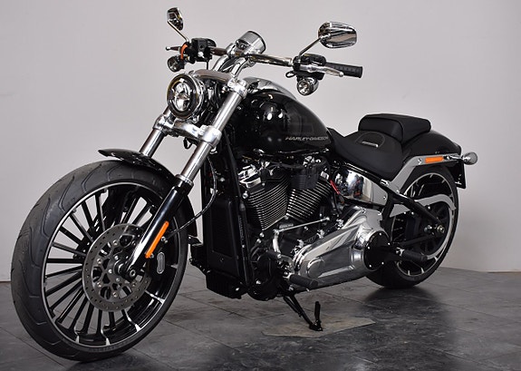 Harley-Davidson Breakout SPARA 25 200:- / OMG LEVERANS 3 of 16