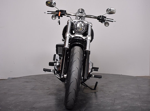 Harley-Davidson Breakout SPARA 25 200:- / OMG LEVERANS 2 of 16