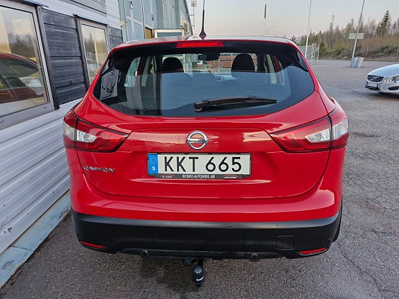Nissan Qashqai 4 of 5