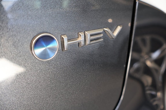Toyota C-HR 14 of 15