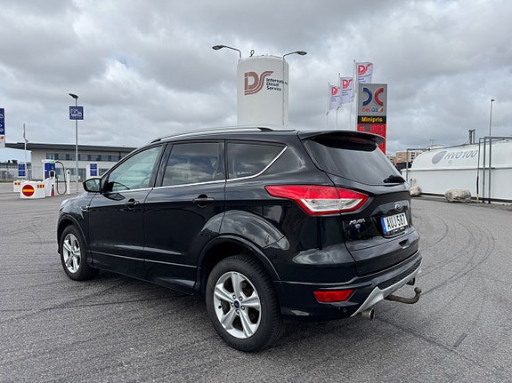 Ford Kuga 7 of 19