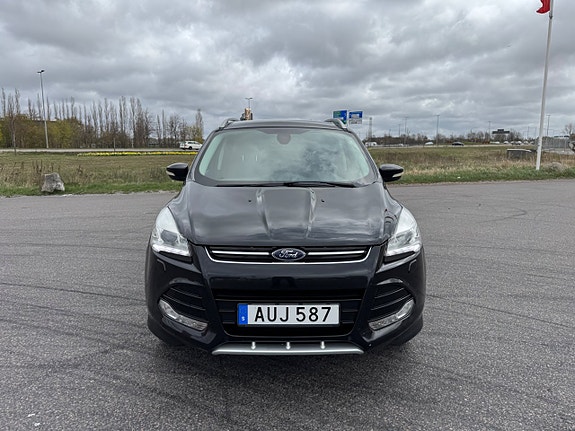Ford Kuga 2 of 19