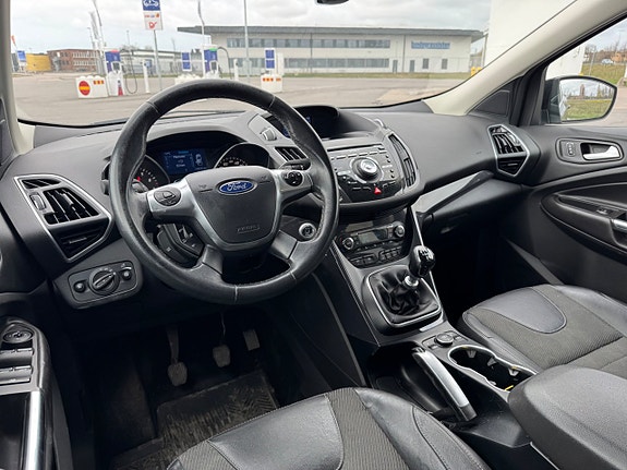 Ford Kuga 11 of 19