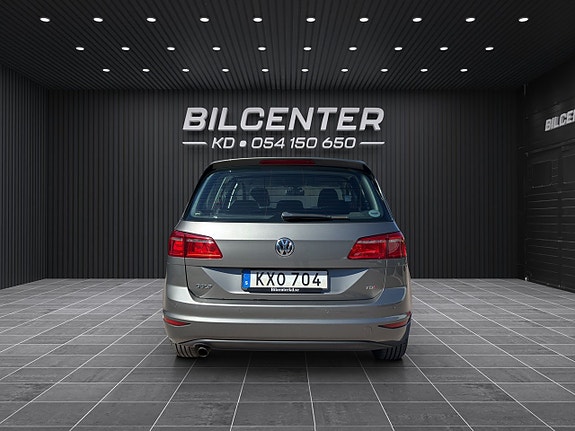 Volkswagen Golf Sportsvan 8 of 21