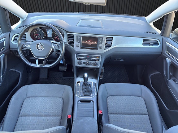 Volkswagen Golf Sportsvan 11 of 21