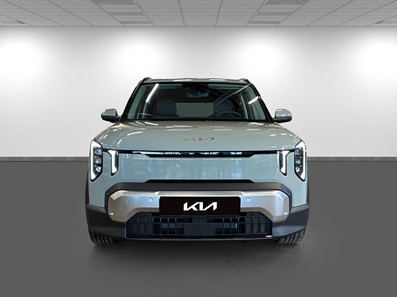 Kia EV2 2 of 16