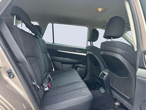 Subaru Outback 17 of 20
