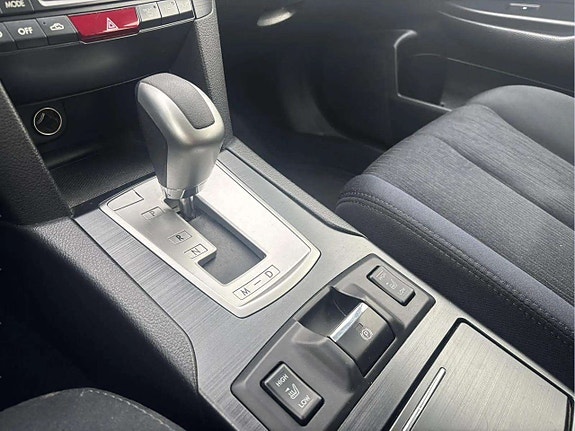 Subaru Outback 13 of 20