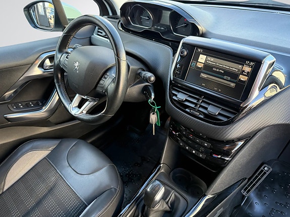 Peugeot 2008 11 of 21