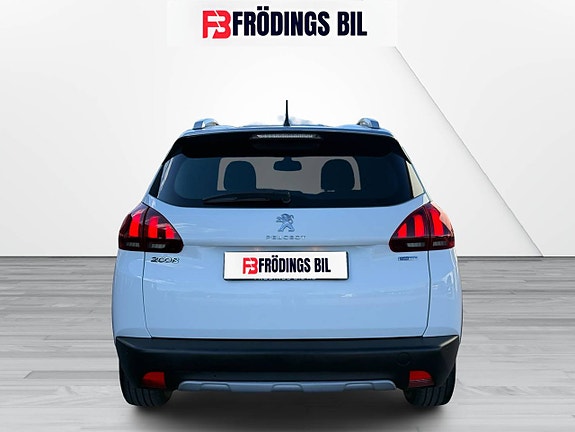 Peugeot 2008 13 of 21