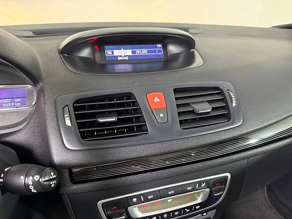 Renault Megane 15 of 18