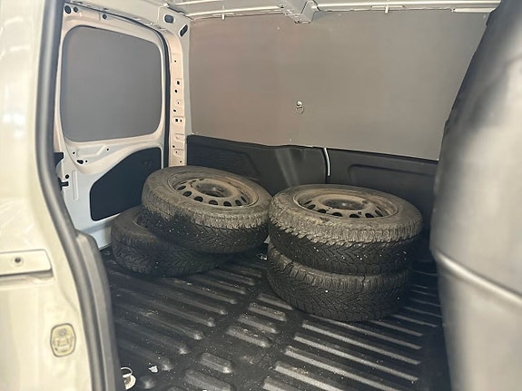Opel Combo 8 of 14