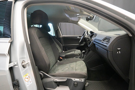Volkswagen Tiguan 18 of 24