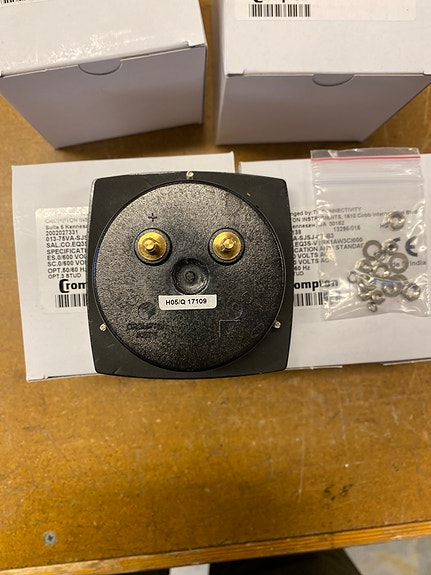 Product image 11 of 11