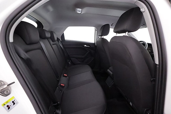 Audi A1 9 of 16