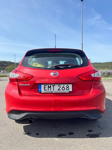 Nissan Pulsar 4 of 5
