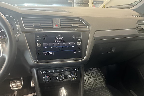 Volkswagen Tiguan 13 of 19