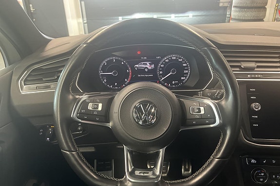 Volkswagen Tiguan 12 of 19