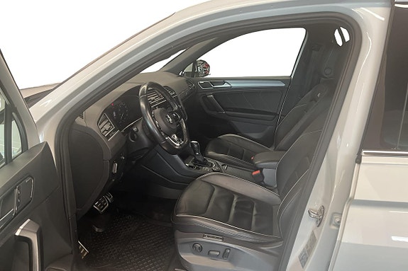 Volkswagen Tiguan 9 of 19